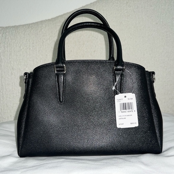 Beautiful NWT Coach Handbag! - Picture 3 of 13